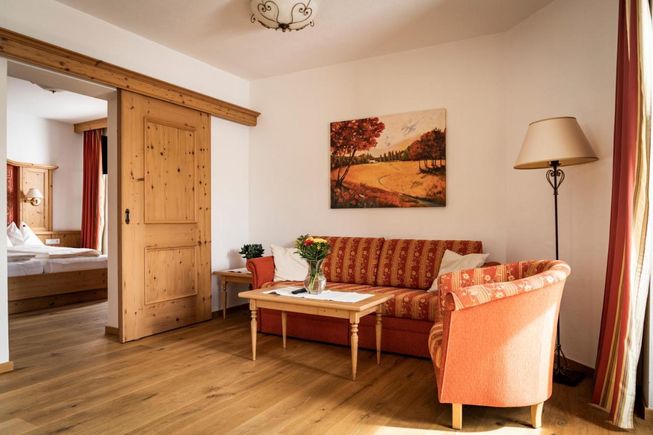 Landhotel Foehrenhof אלמאו מראה חיצוני תמונה