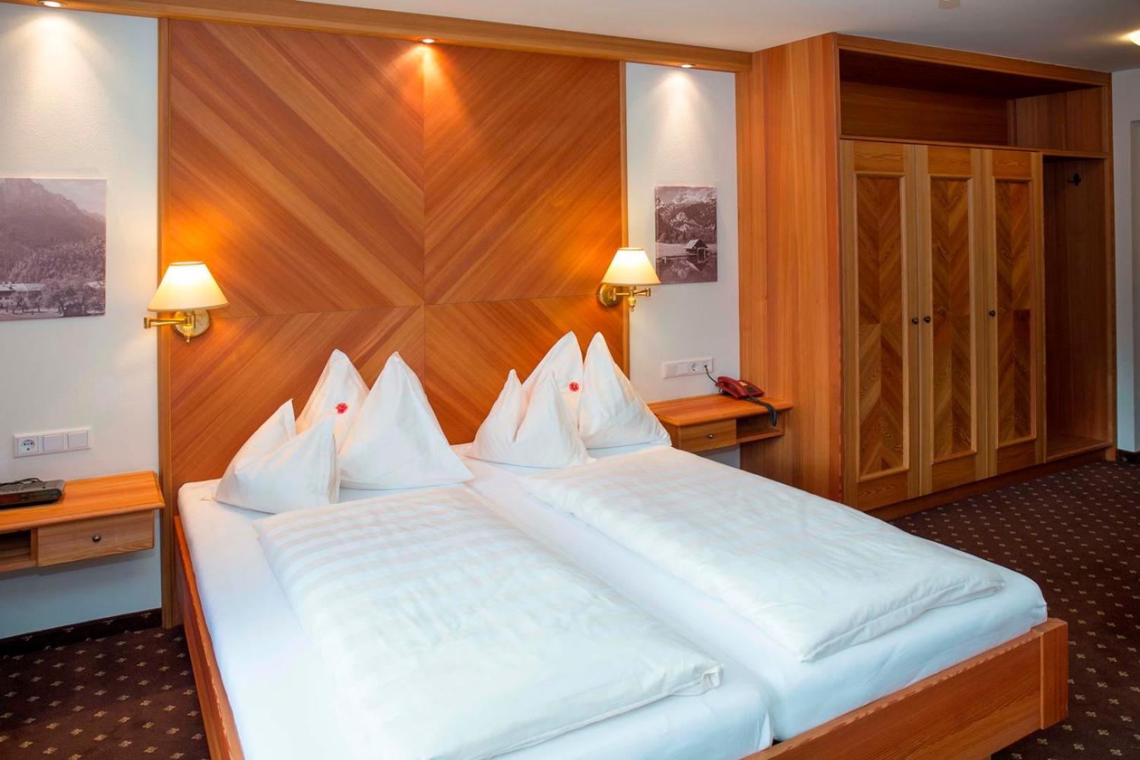 Landhotel Foehrenhof אלמאו חדר תמונה
