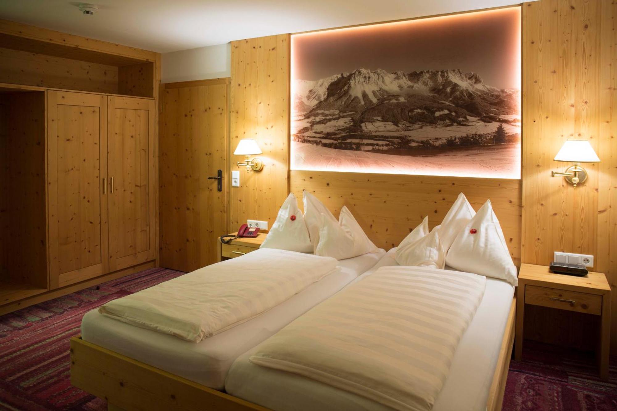 Landhotel Foehrenhof אלמאו חדר תמונה