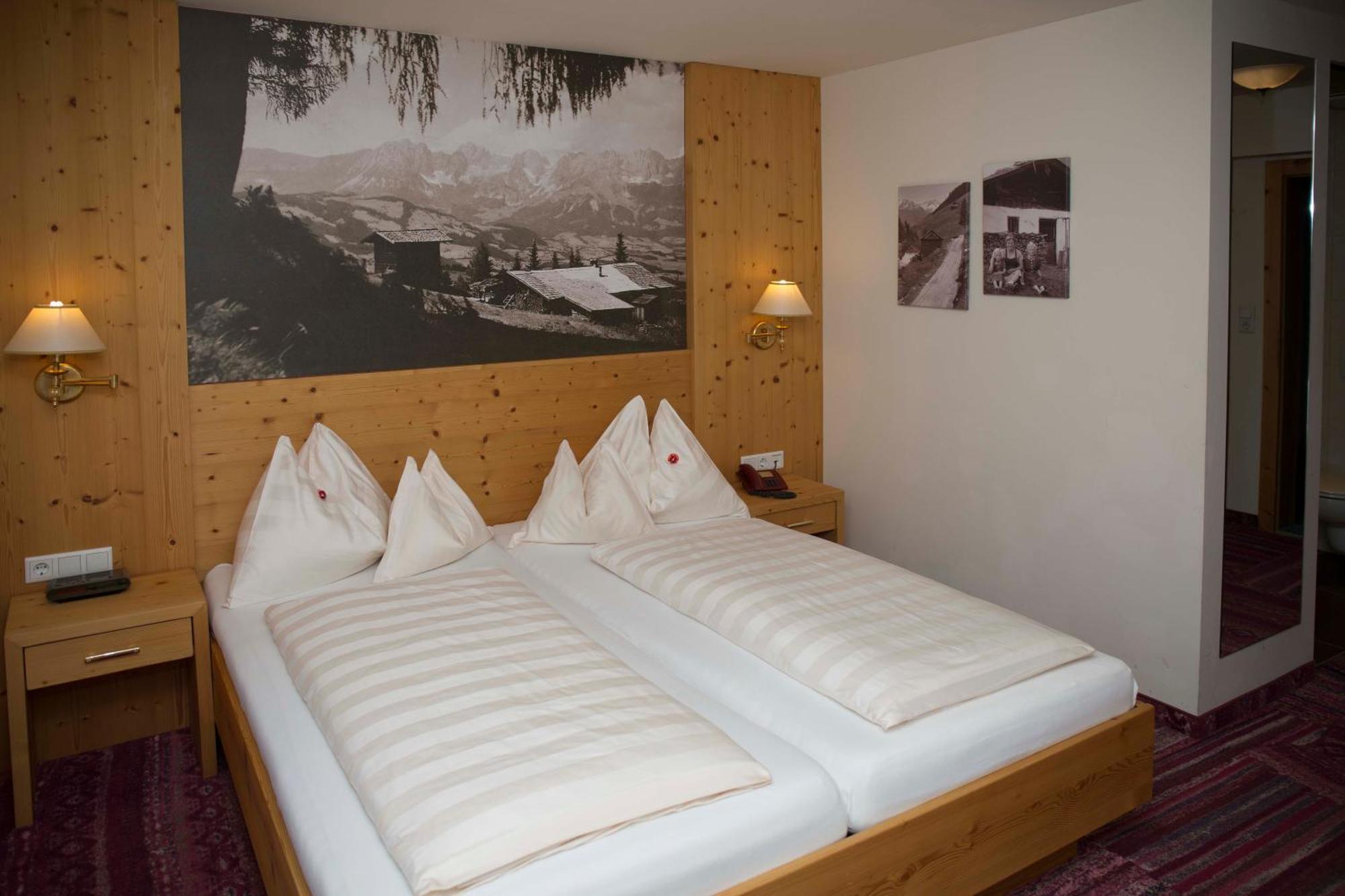 Landhotel Foehrenhof אלמאו חדר תמונה