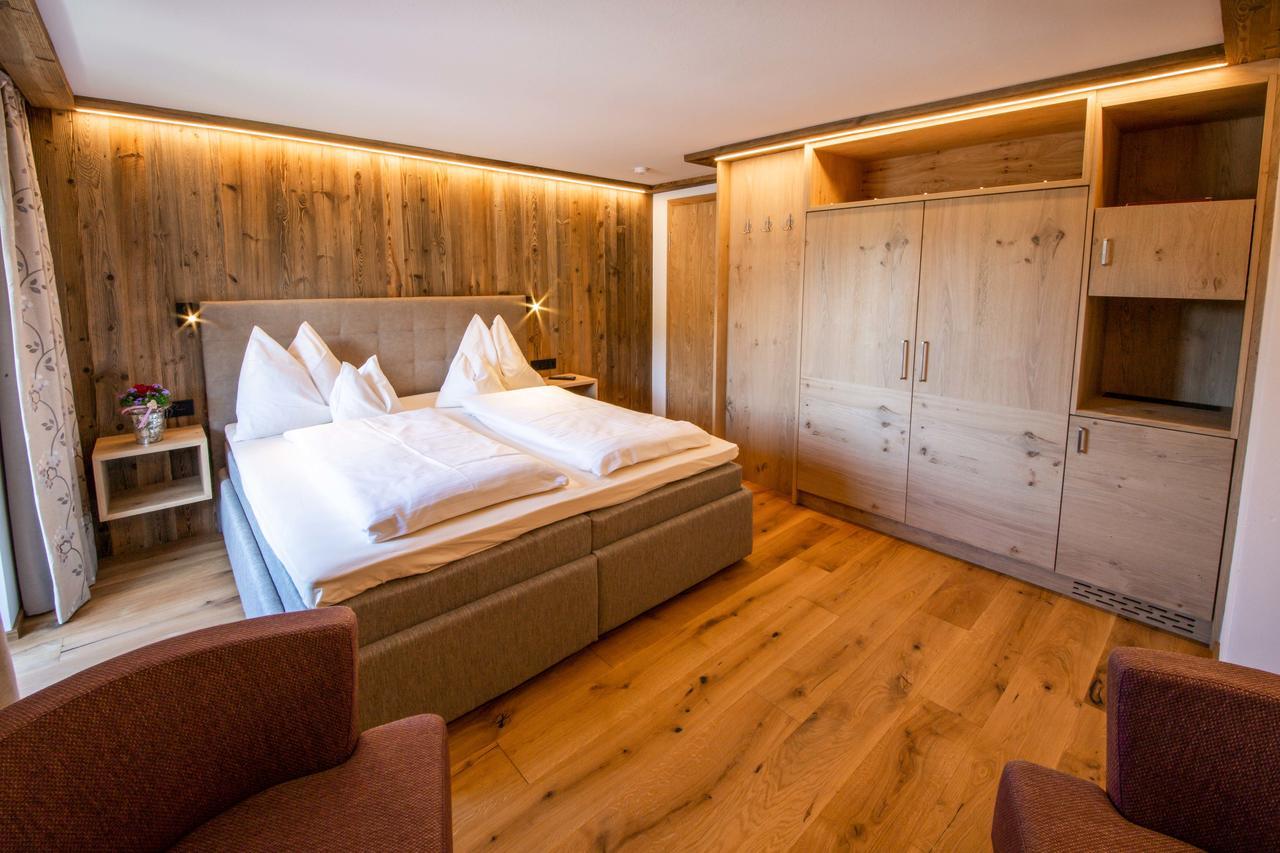 Landhotel Foehrenhof אלמאו מראה חיצוני תמונה
