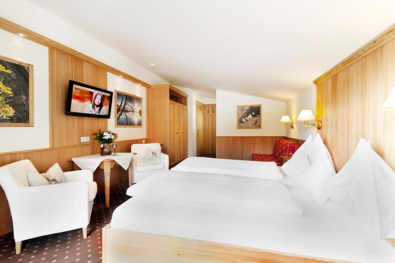 Landhotel Foehrenhof אלמאו מראה חיצוני תמונה